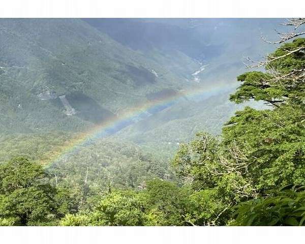剣山の虹