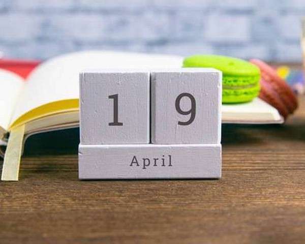 4月19日