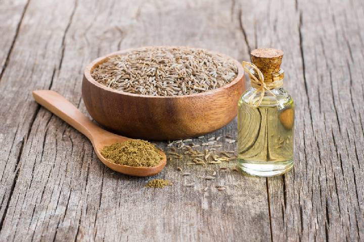 キャラウェイシードとオイル