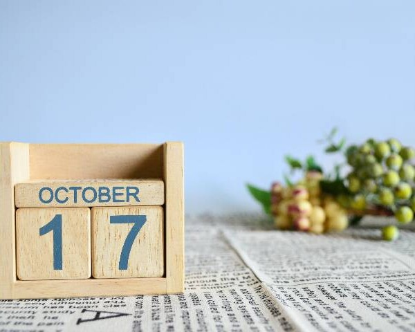 10月17日