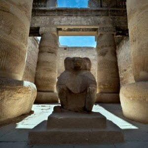 カルナック神殿のトート像