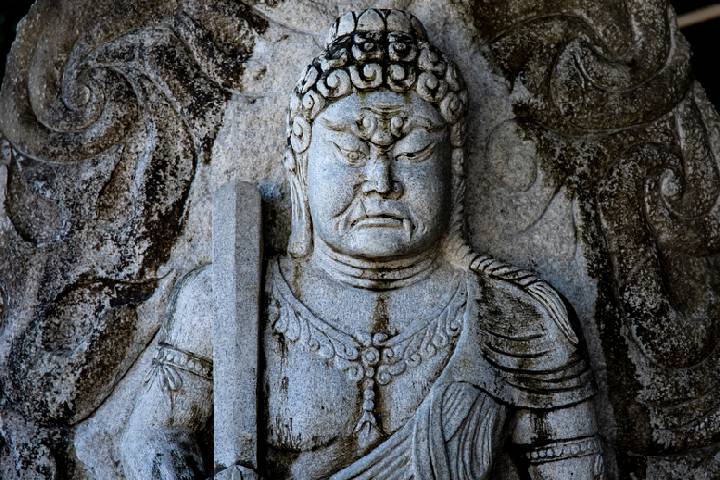 目黒不動尊のお不動さま