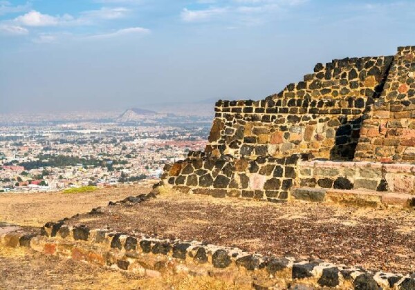 Cerro de la Estrella　星の丘