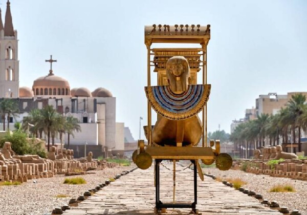 アムン・ラーの船　ルクソール神殿