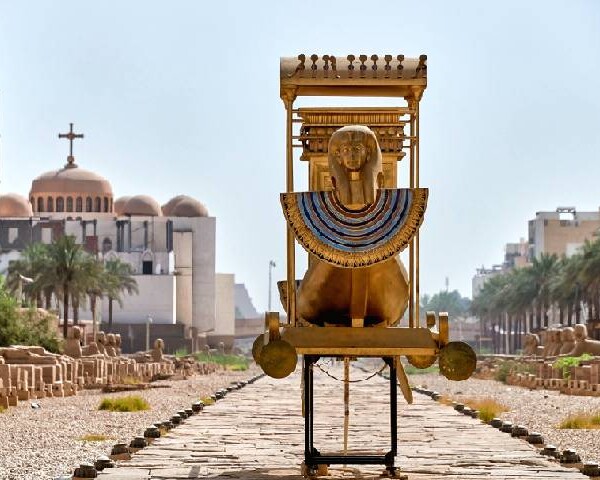 アムン・ラーの船　ルクソール神殿