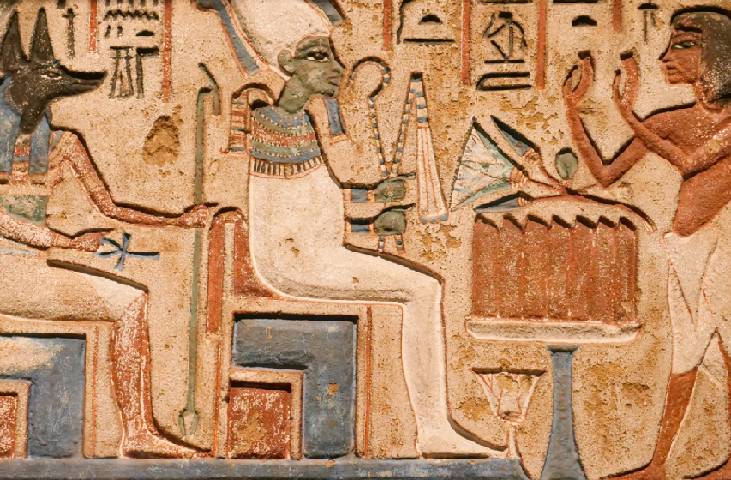 オシリスとアヌビス、エジプトの役人