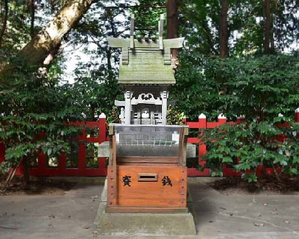 天日津久神社