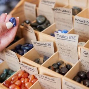 クリスタルショップ