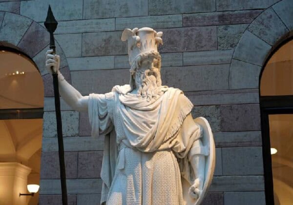 オーディン像　ストックホルム博物館